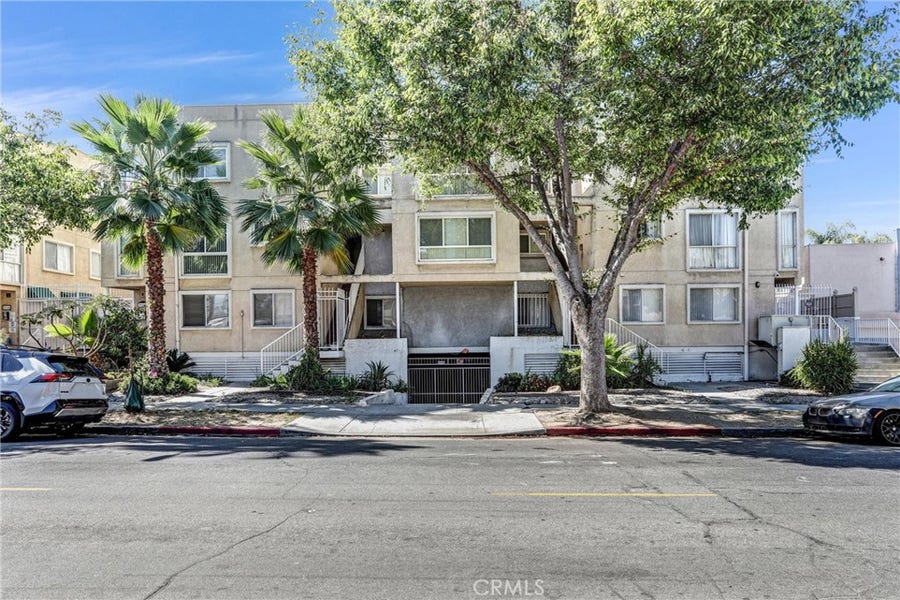 Property photo for 116 W Maple, #33, Glendale, CA