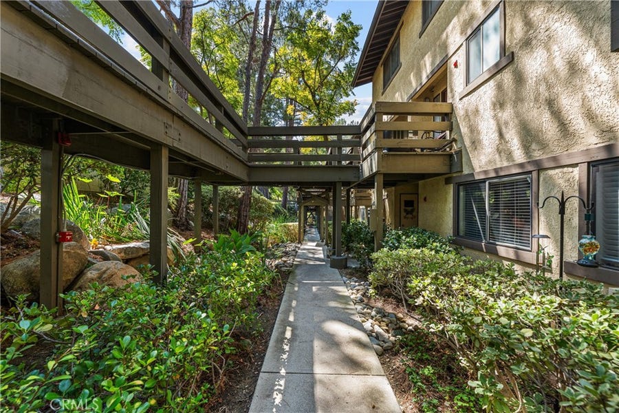 Property photo for 1052 Seco, #104, Pasadena, CA