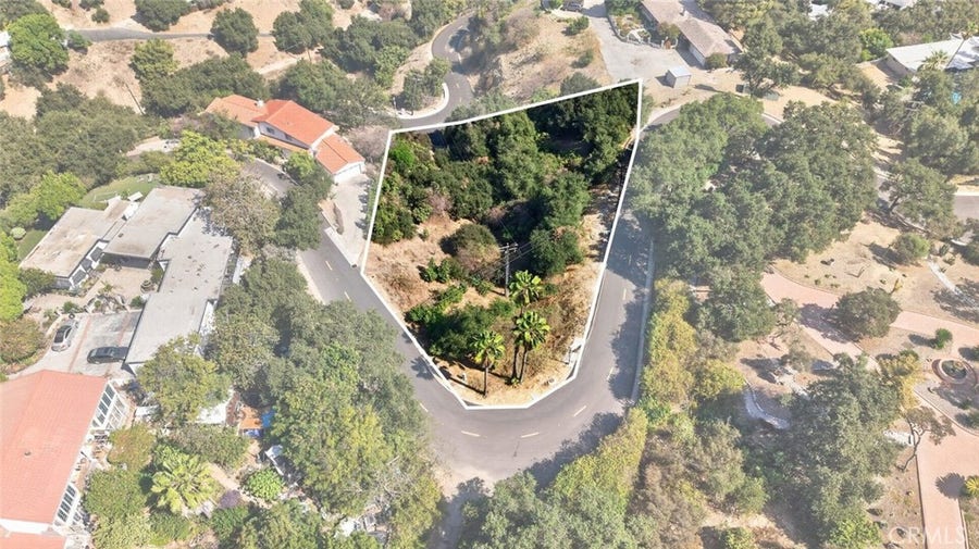 Property photo for 943 Hillcrest Drive Lot 105, Pomona, CA