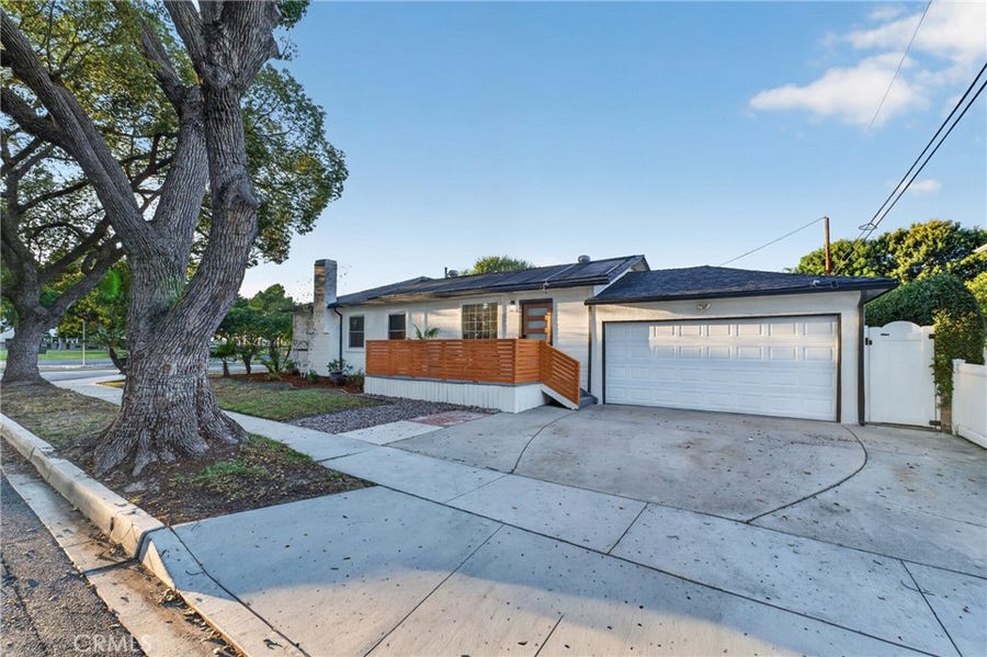 Property photo for 5103 Peabody Street, Long Beach, CA