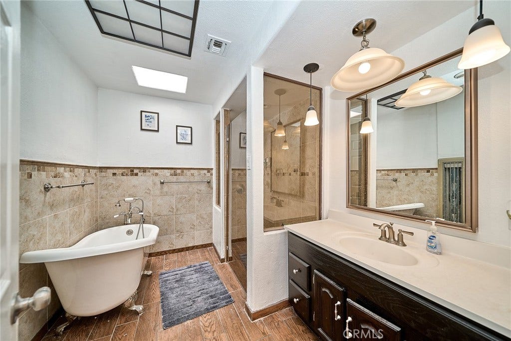 3358 Big Dalton, Baldwin Park, CA 91706 3358 Big Dalton, Baldwin Park, CA 91706