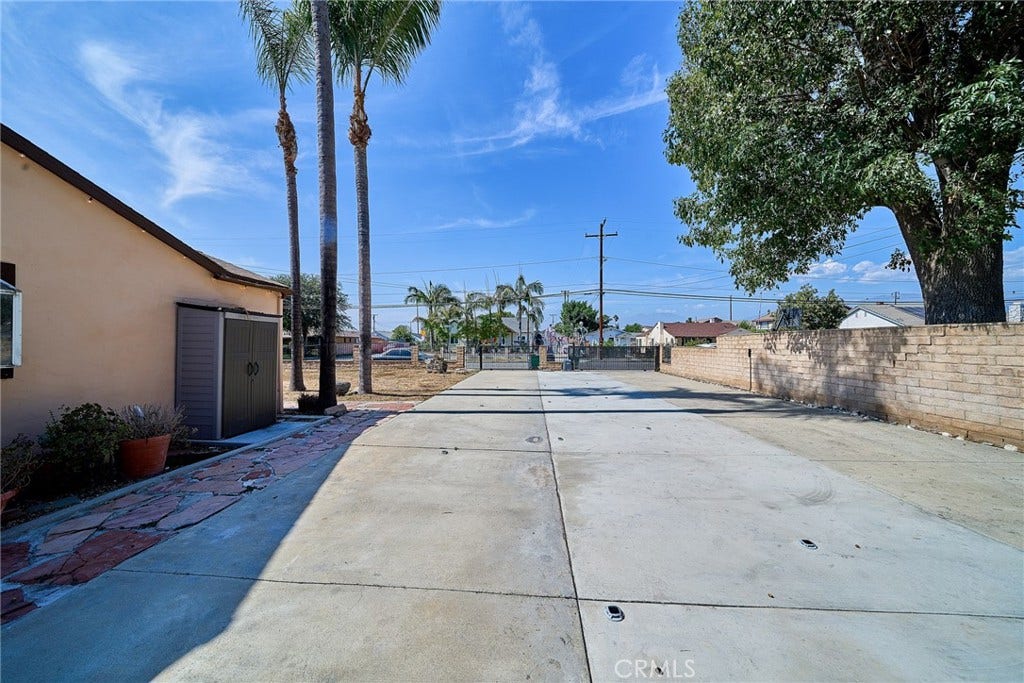 3358 Big Dalton, Baldwin Park, CA 91706 3358 Big Dalton, Baldwin Park, CA 91706