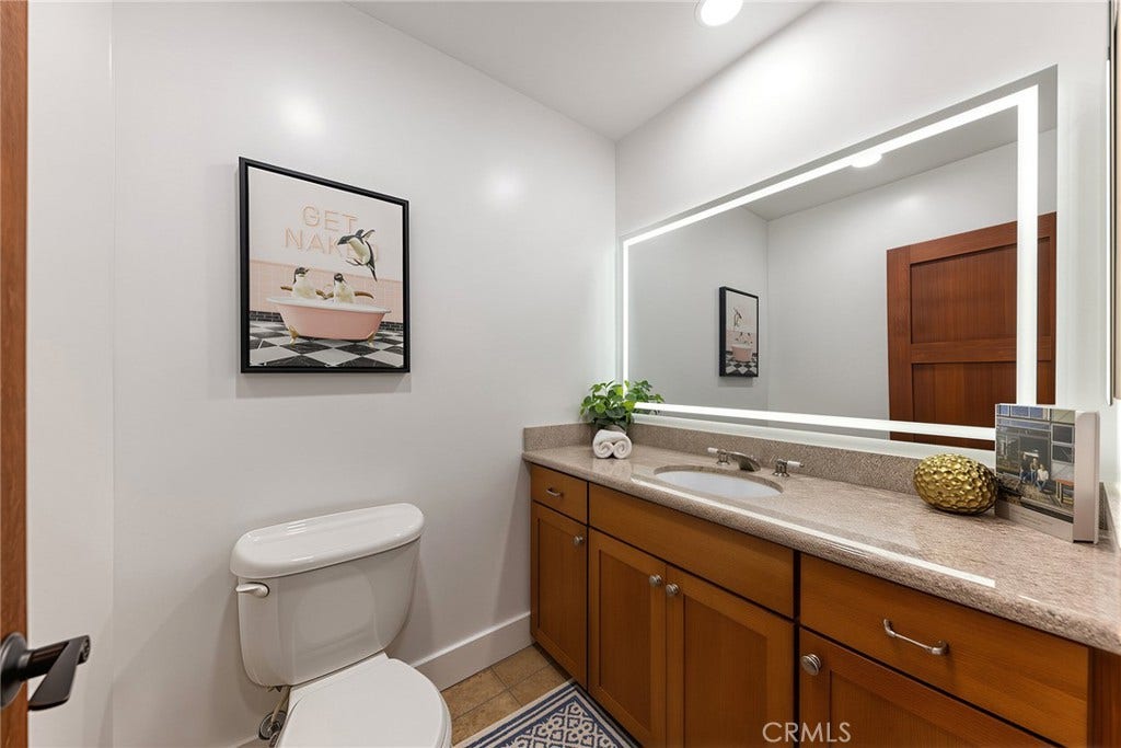 142 N Vermont, #B, Glendora, CA 91741 142 N Vermont, #B, Glendora, CA 91741