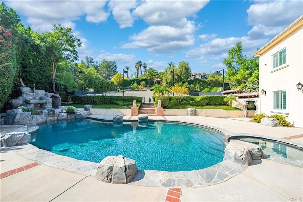 19910 Tennessee, Walnut, CA 91789 19910 Tennessee, Walnut, CA 91789