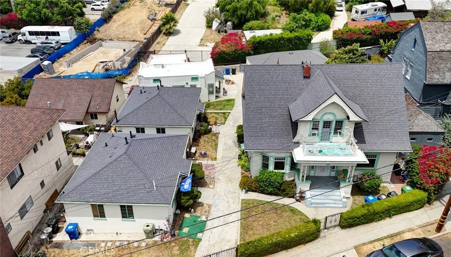 Property photo for 717 E Kensington, Los Angeles, CA