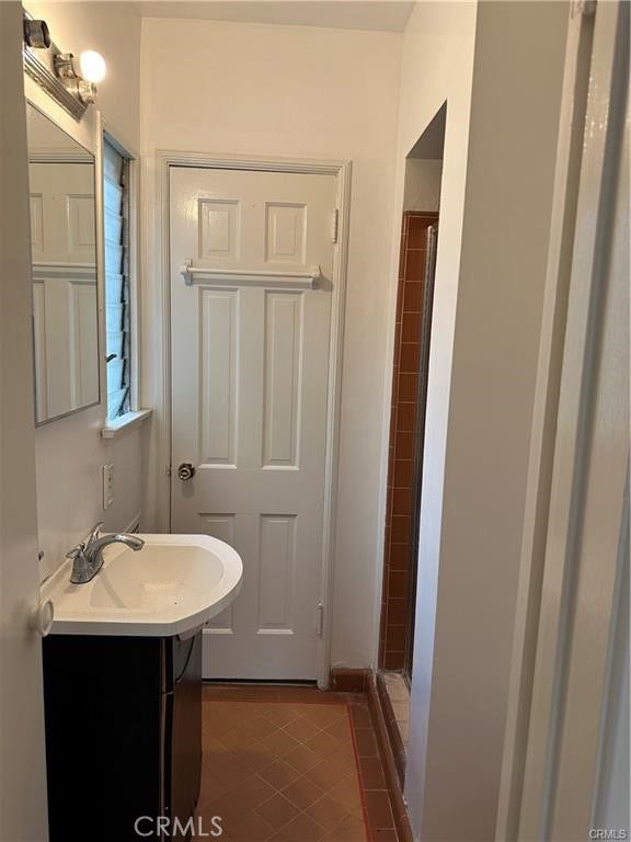 2295 Longden, San Marino, CA 91108 2295 Longden, San Marino, CA 91108