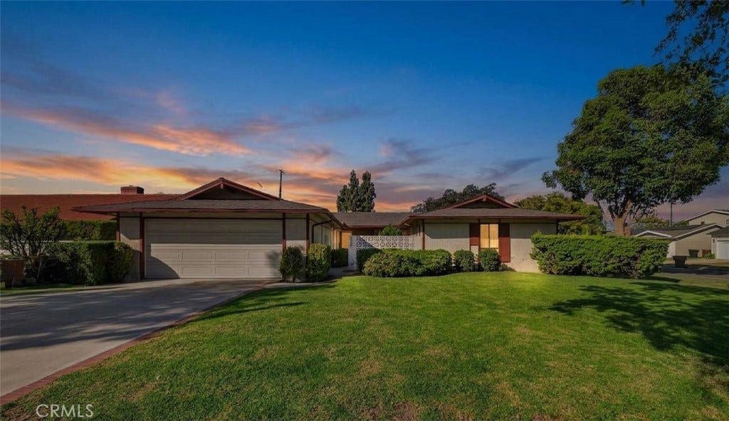 1903 W Chanticleer Road, Anaheim, CA 92804 1903 W Chanticleer Road, Anaheim, CA 92804