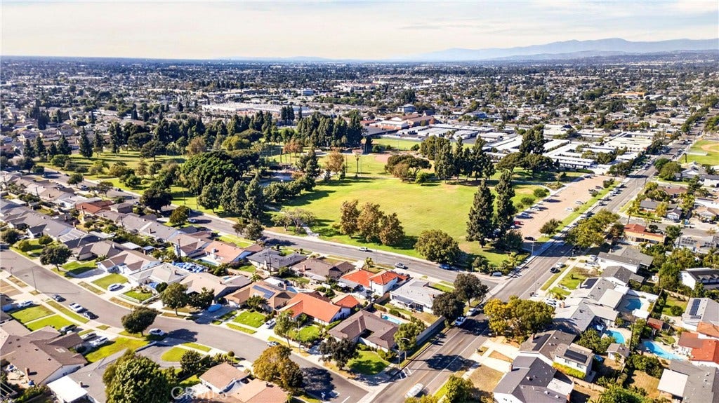 1903 W Chanticleer Road, Anaheim, CA 92804 1903 W Chanticleer Road, Anaheim, CA 92804