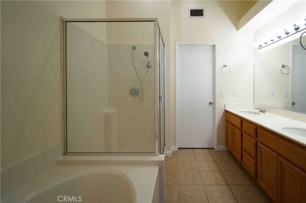 1026 N Turner, #224, Ontario, CA 91764 1026 N Turner, #224, Ontario, CA 91764