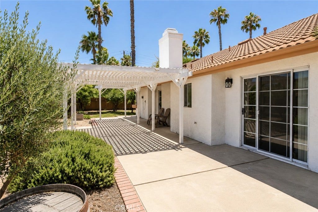 42375 Carino, Temecula, CA 92592 42375 Carino, Temecula, CA 92592