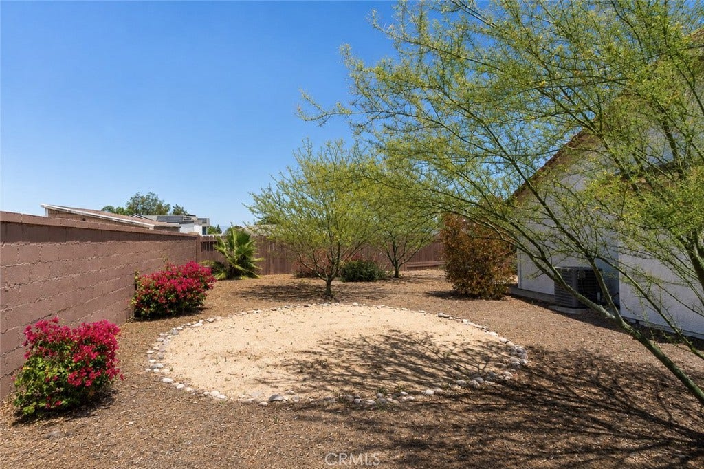 42375 Carino, Temecula, CA 92592 42375 Carino, Temecula, CA 92592