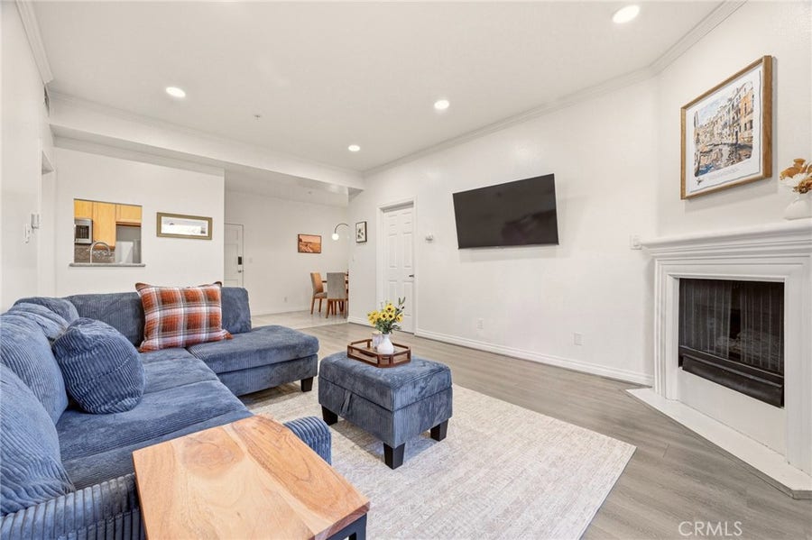 Property photo for 87 S Allen Avenue, #103, Pasadena, CA