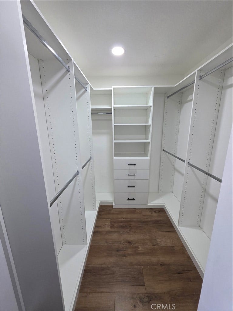 900 Statler Street, San Pedro, CA 90731 Primary Walk In Closet