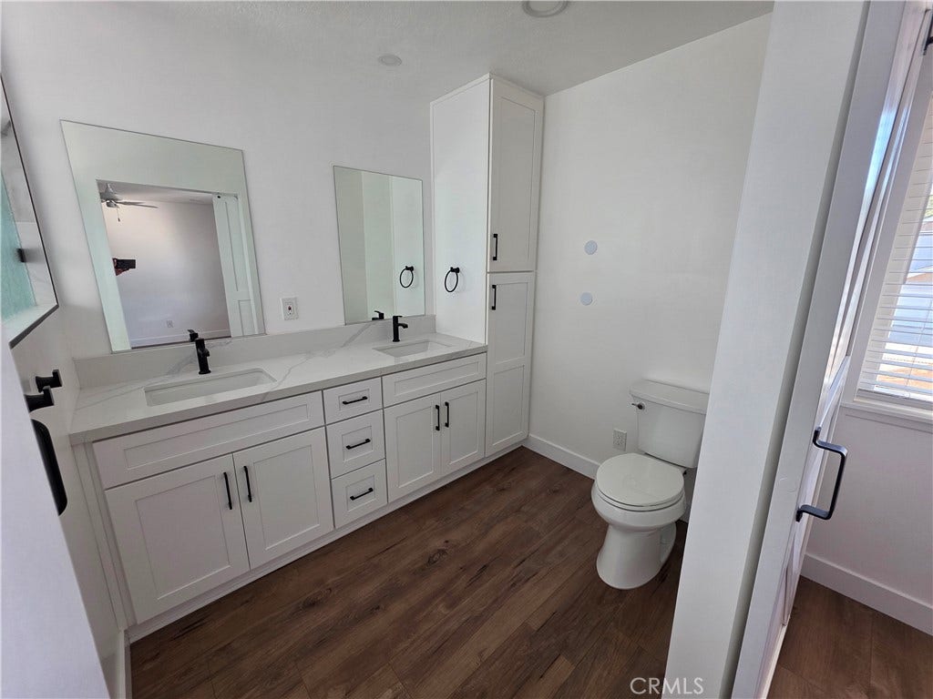 900 Statler Street, San Pedro, CA 90731 Primary Bath
