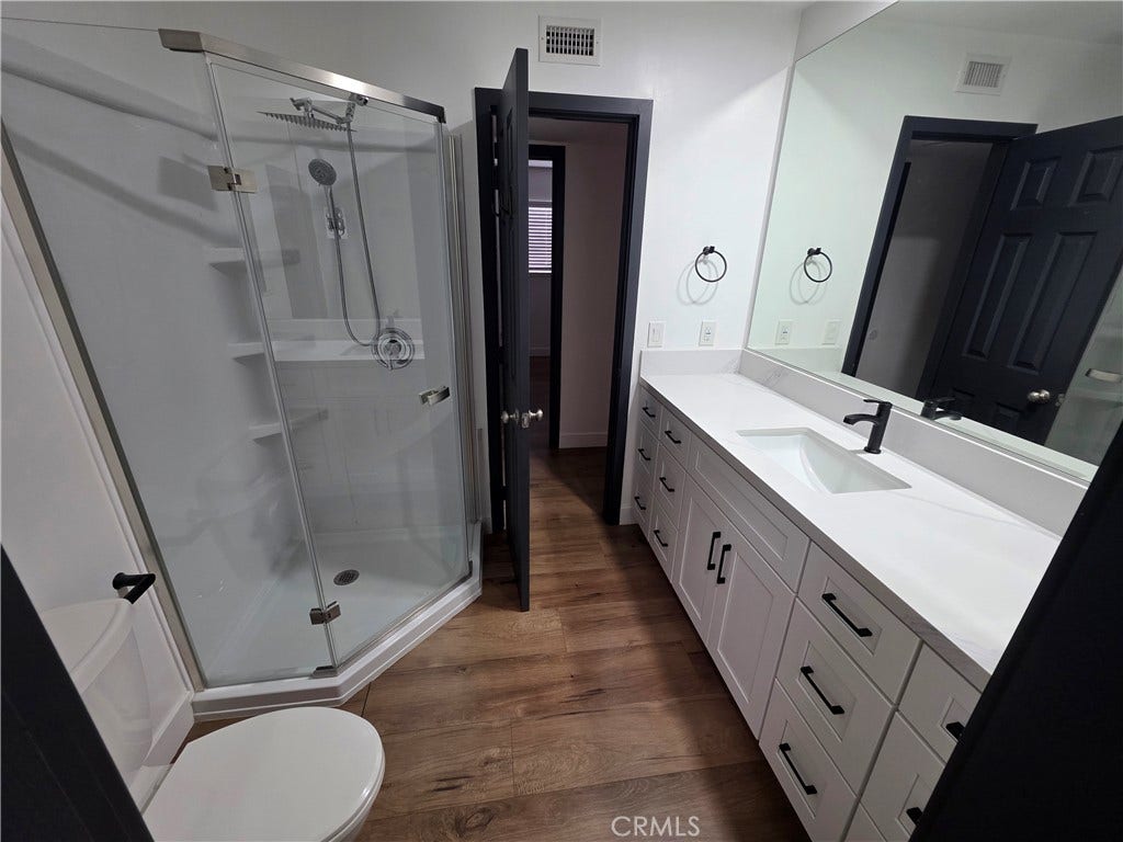900 Statler Street, San Pedro, CA 90731 Downstairs Bathroom