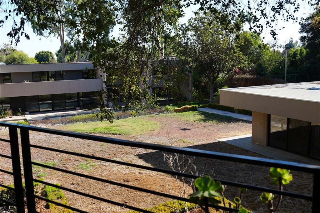 1665 Euston Rd, San Marino, CA 91108 1665 Euston Rd, San Marino, CA 91108