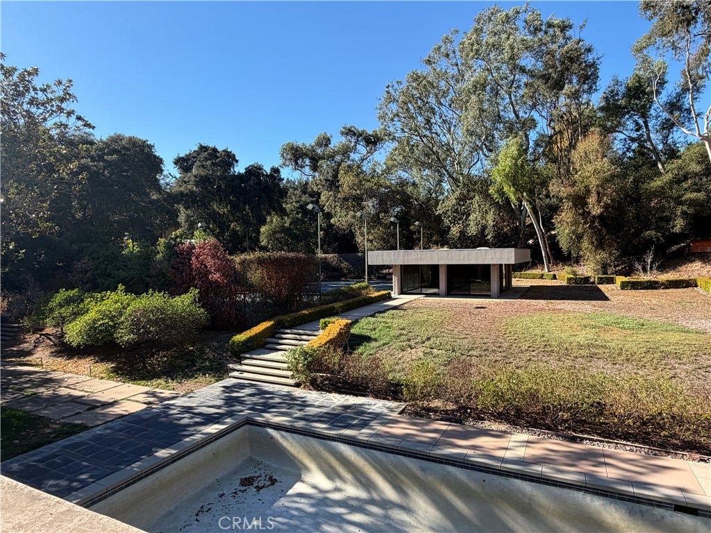 1665 Euston Rd, San Marino, CA 91108 1665 Euston Rd, San Marino, CA 91108