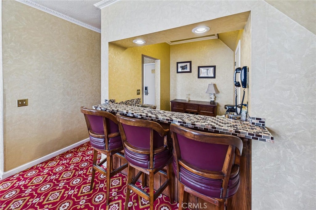 518 7th, Eureka, CA 95501