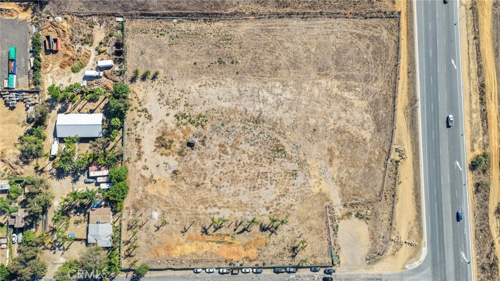 6165 Dodd Street, Jurupa Valley, CA 91752
