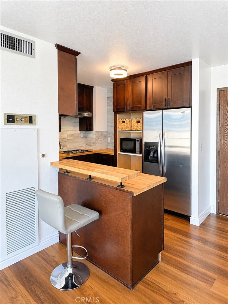 1750 E Ocean, #403, Long Beach, CA 90802 1750 E Ocean, #403, Long Beach, CA 90802