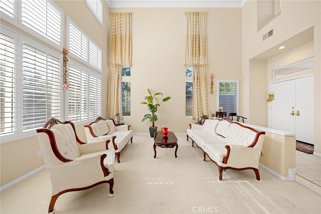 32 Laurelwood, Irvine, CA 92620 32 Laurelwood, Irvine, CA 92620