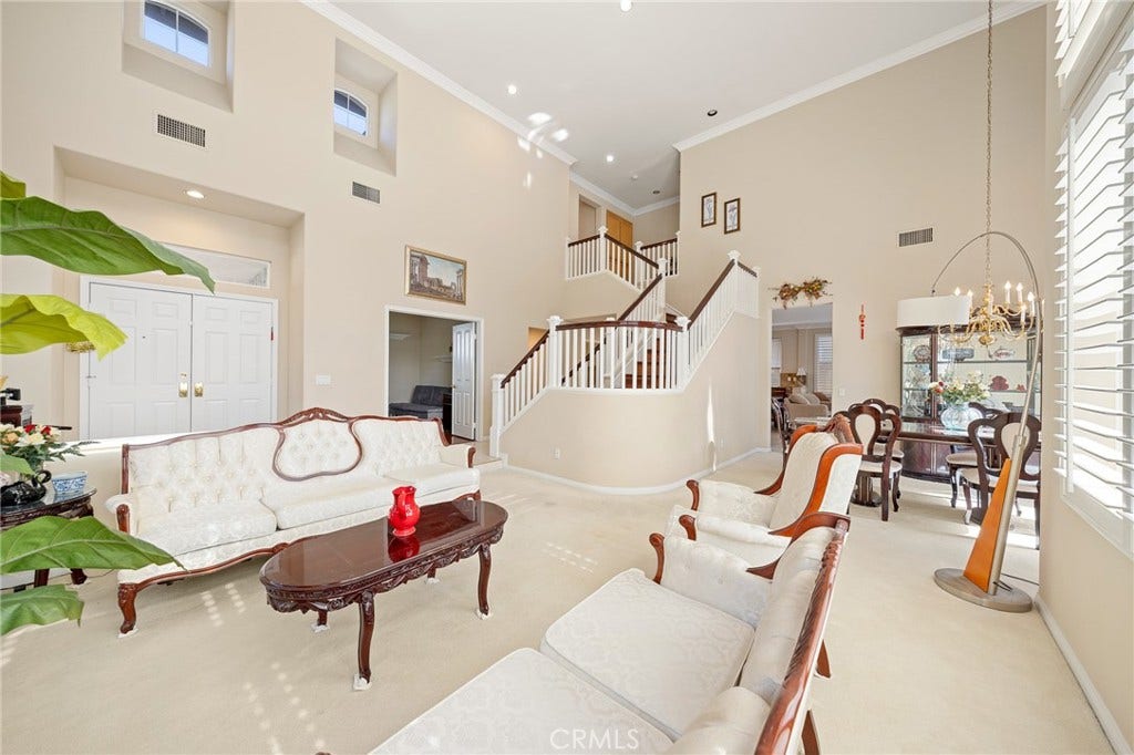 32 Laurelwood, Irvine, CA 92620 32 Laurelwood, Irvine, CA 92620