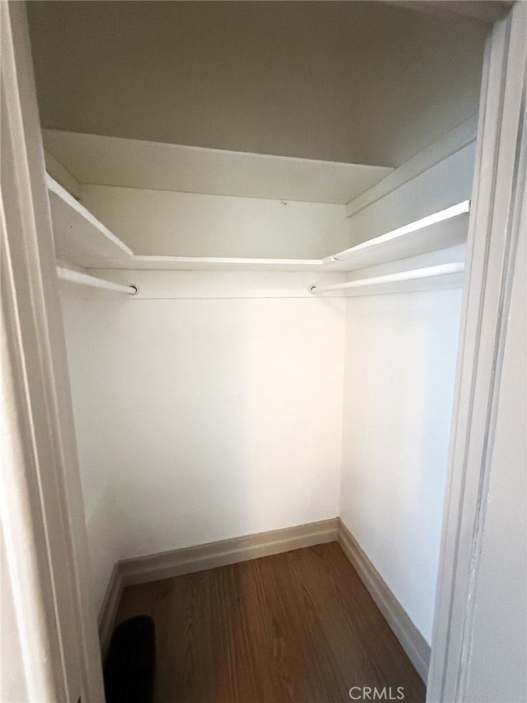 walk in closet