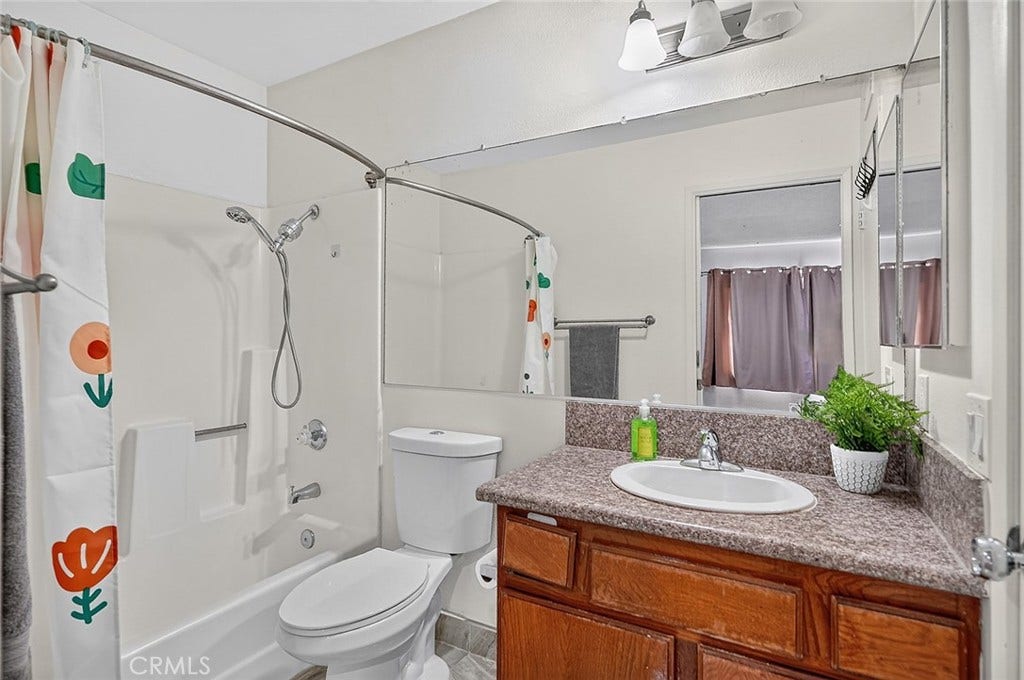 10 Country Mile Road, Pomona, CA 91766 10 Country Mile Road, Pomona, CA 91766