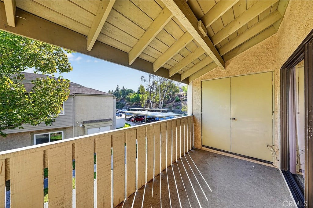 10 Country Mile Road, Pomona, CA 91766 10 Country Mile Road, Pomona, CA 91766