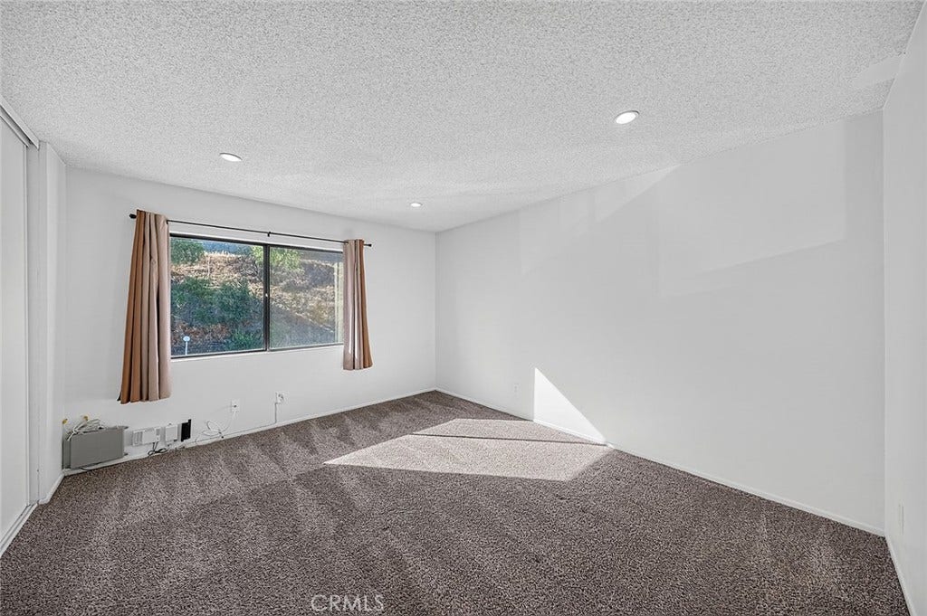 10 Country Mile Road, Pomona, CA 91766 10 Country Mile Road, Pomona, CA 91766