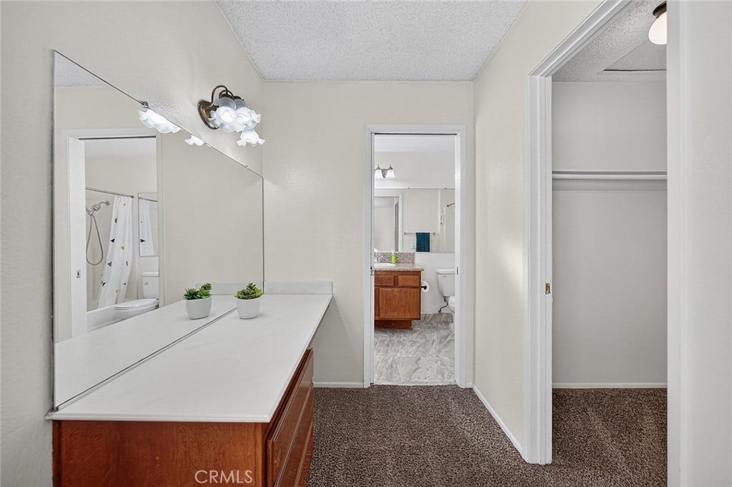 10 Country Mile Road, Pomona, CA 91766 10 Country Mile Road, Pomona, CA 91766
