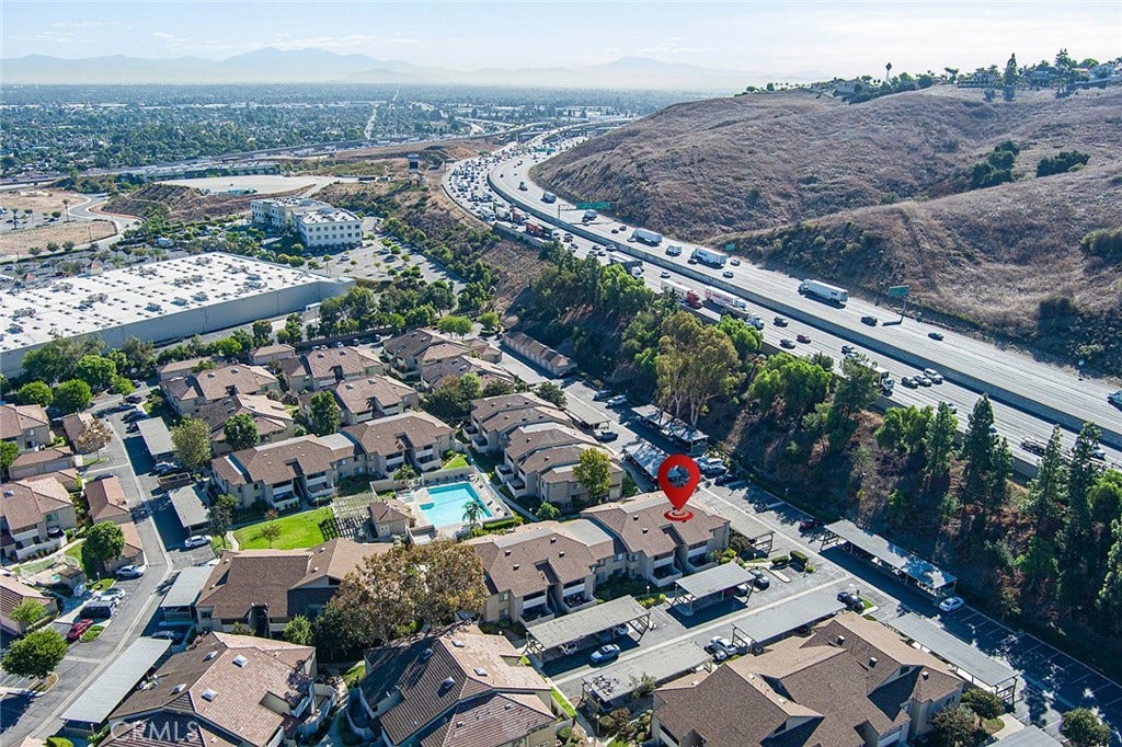 10 Country Mile Road, Pomona, CA 91766 10 Country Mile Road, Pomona, CA 91766