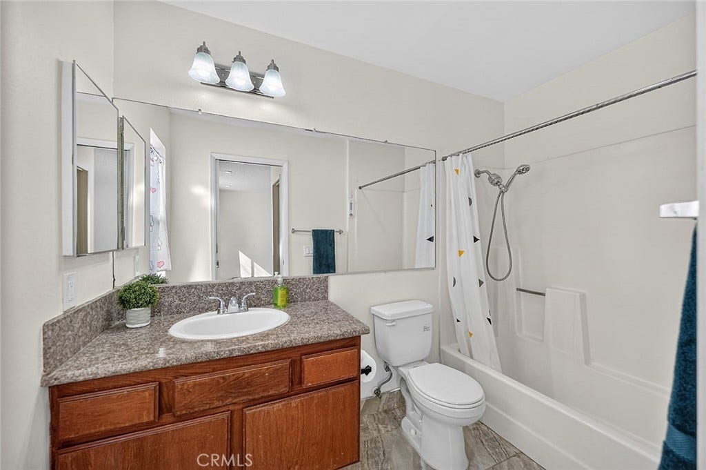 10 Country Mile Road, Pomona, CA 91766 10 Country Mile Road, Pomona, CA 91766