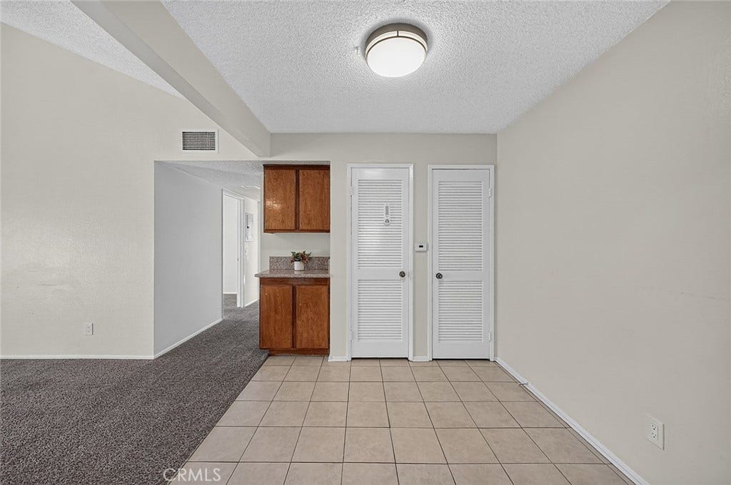 10 Country Mile Road, Pomona, CA 91766 10 Country Mile Road, Pomona, CA 91766