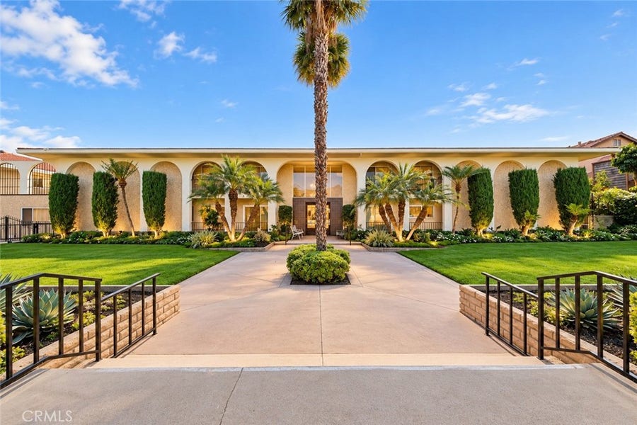 Property photo for 630 W Huntington Dr # 216, Arcadia, CA
