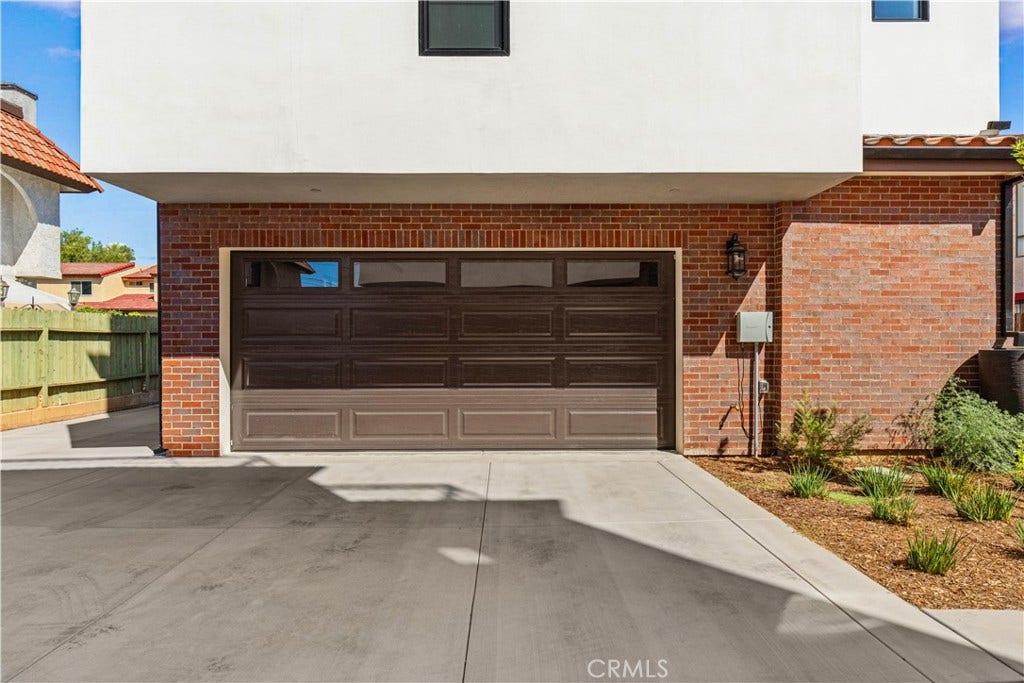 220 W Mission, #A, San Gabriel, CA 91776 220 W Mission, #A, San Gabriel, CA 91776