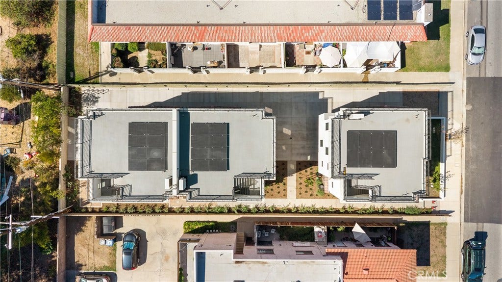 220 W Mission, #A, San Gabriel, CA 91776 220 W Mission, #A, San Gabriel, CA 91776