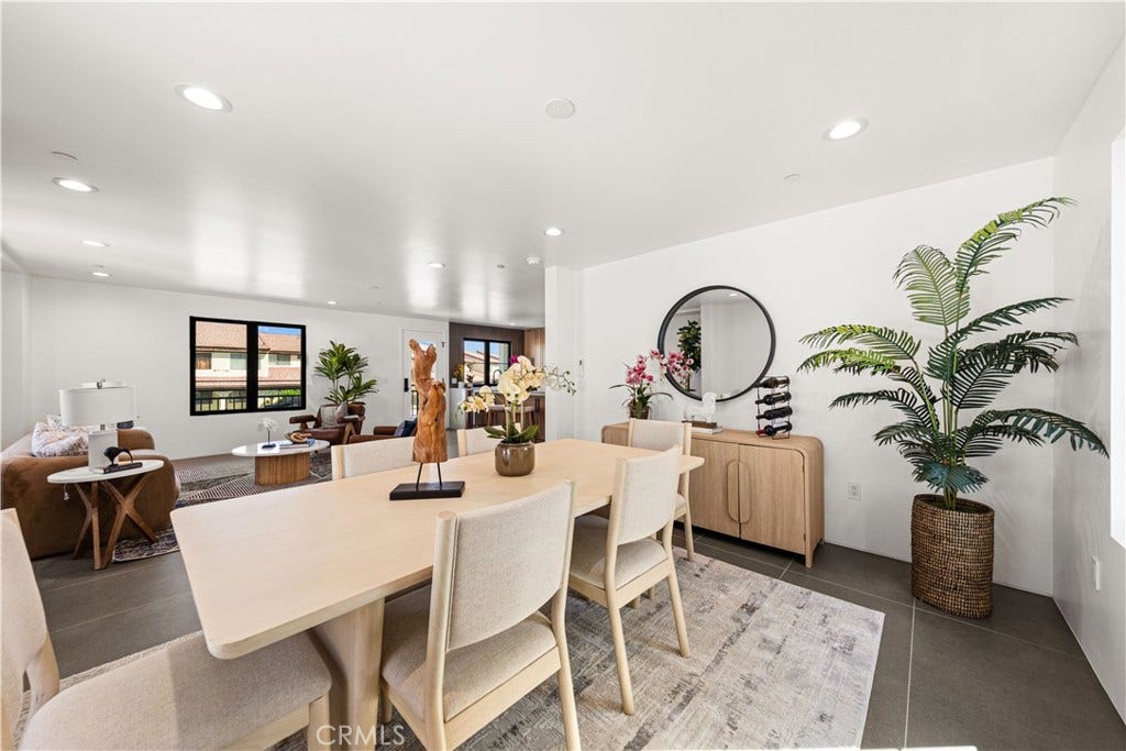 220 W Mission, #A, San Gabriel, CA 91776 220 W Mission, #A, San Gabriel, CA 91776