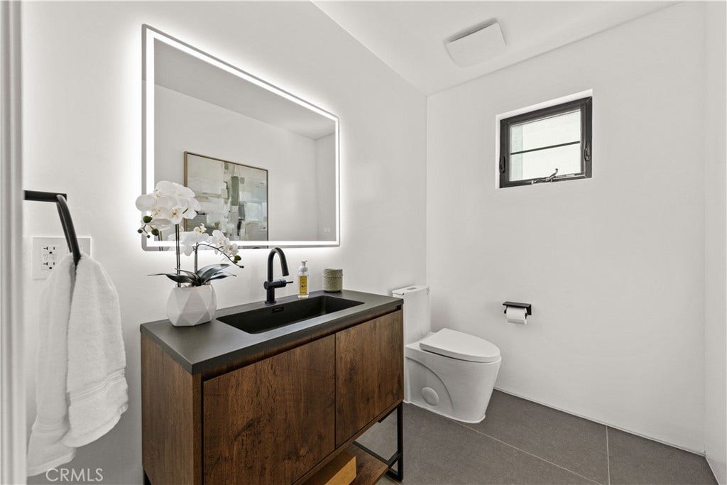 220 W Mission, #A, San Gabriel, CA 91776 220 W Mission, #A, San Gabriel, CA 91776