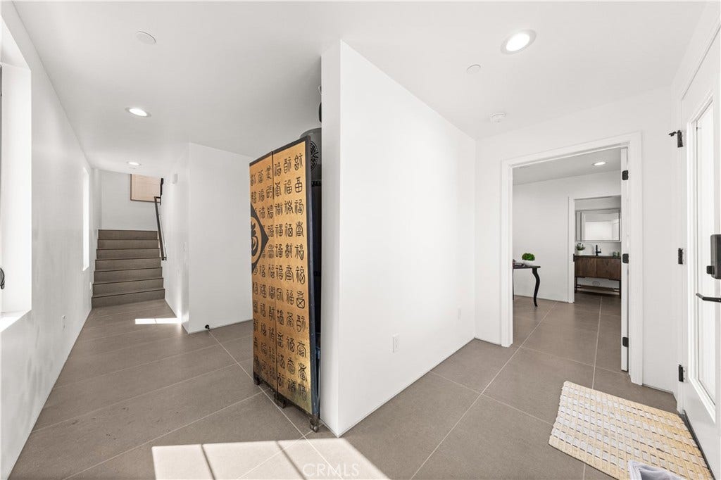 220 W Mission, #A, San Gabriel, CA 91776 220 W Mission, #A, San Gabriel, CA 91776