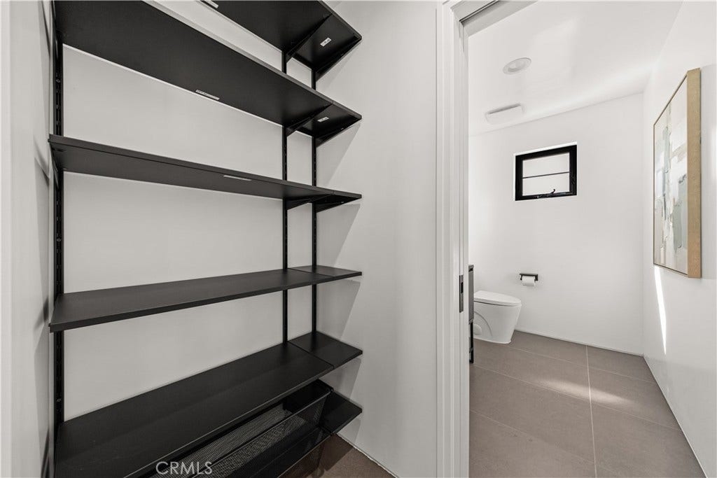 220 W Mission, #A, San Gabriel, CA 91776 220 W Mission, #A, San Gabriel, CA 91776