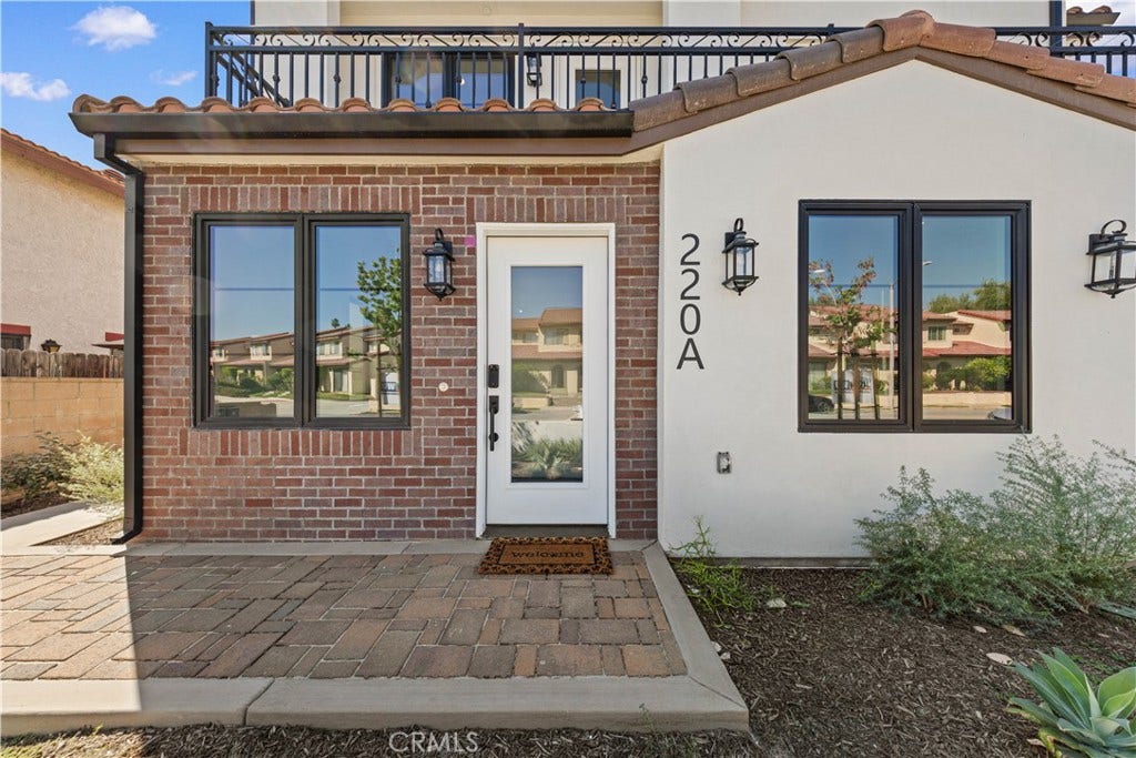 220 W Mission, #A, San Gabriel, CA 91776 220 W Mission, #A, San Gabriel, CA 91776