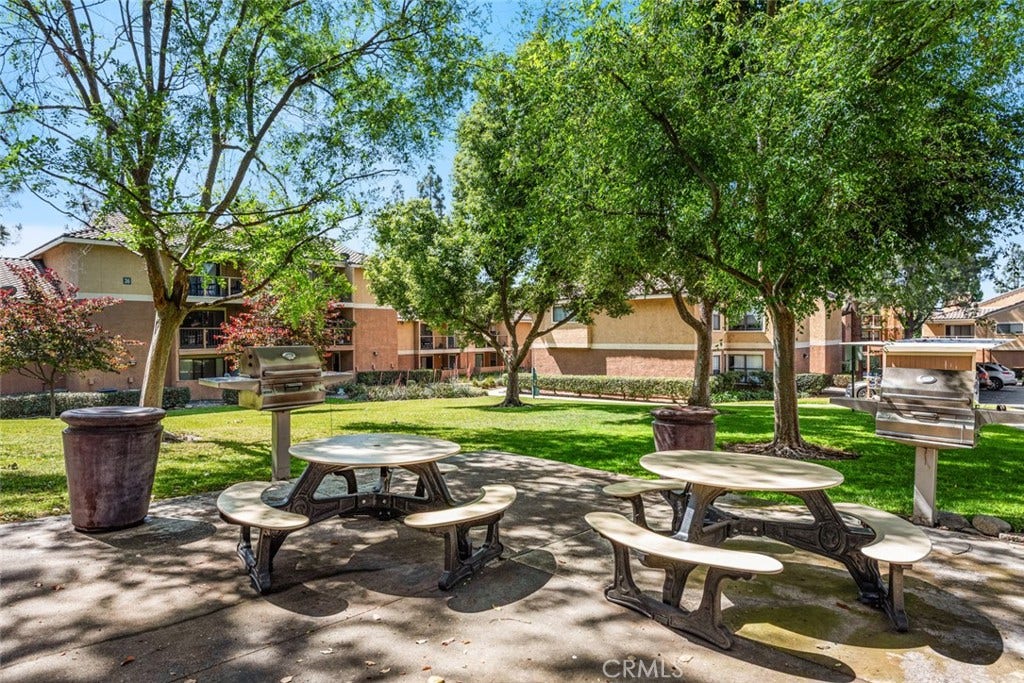 10655 Lemon, Rancho Cucamonga, CA 91737 Picnic Area