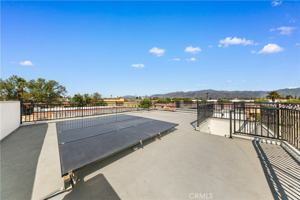 220 W Mission, #B, San Gabriel, CA 91776 220 W Mission, #B, San Gabriel, CA 91776