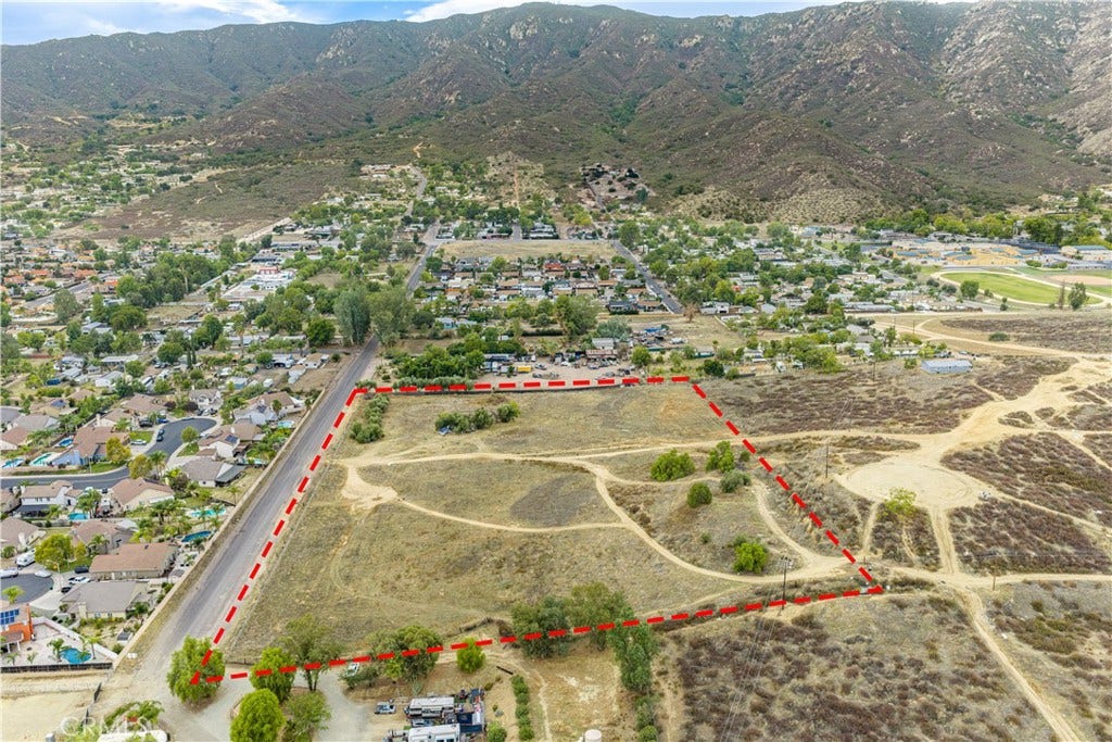 32609 Stoneman, Lake Elsinore, CA 92530 32609 Stoneman, Lake Elsinore, CA 92530