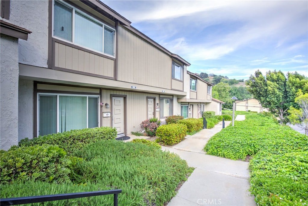 2368 Canyon Park, Diamond Bar, CA 91765 2368 Canyon Park, Diamond Bar, CA 91765