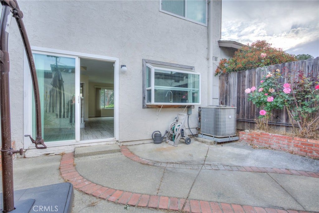 2368 Canyon Park, Diamond Bar, CA 91765 2368 Canyon Park, Diamond Bar, CA 91765