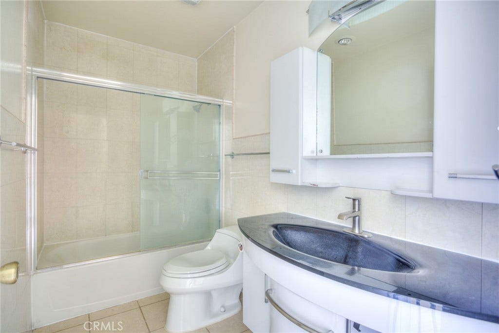 2368 Canyon Park, Diamond Bar, CA 91765 2368 Canyon Park, Diamond Bar, CA 91765