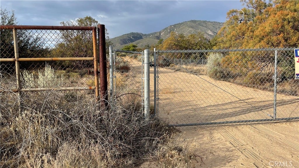 1st Main Gate