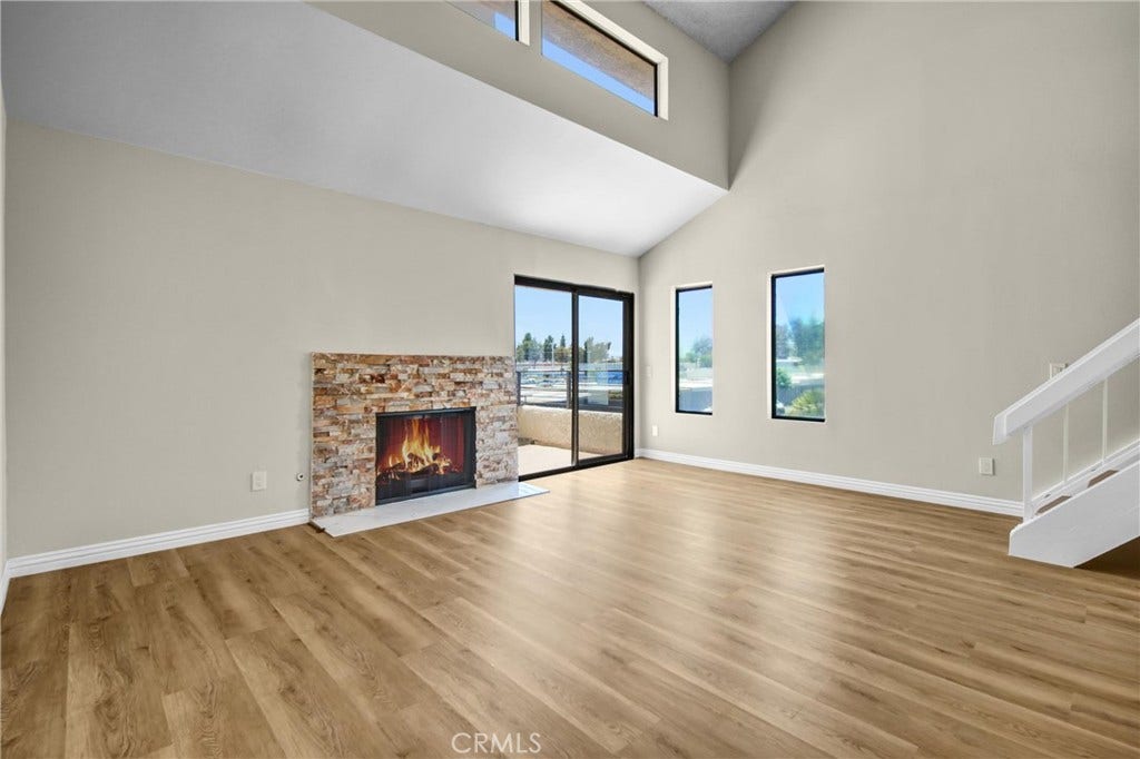 8221 Langdon Avenue, #207, Van Nuys, CA 91406 8221 Langdon Avenue, #207, Van Nuys, CA 91406